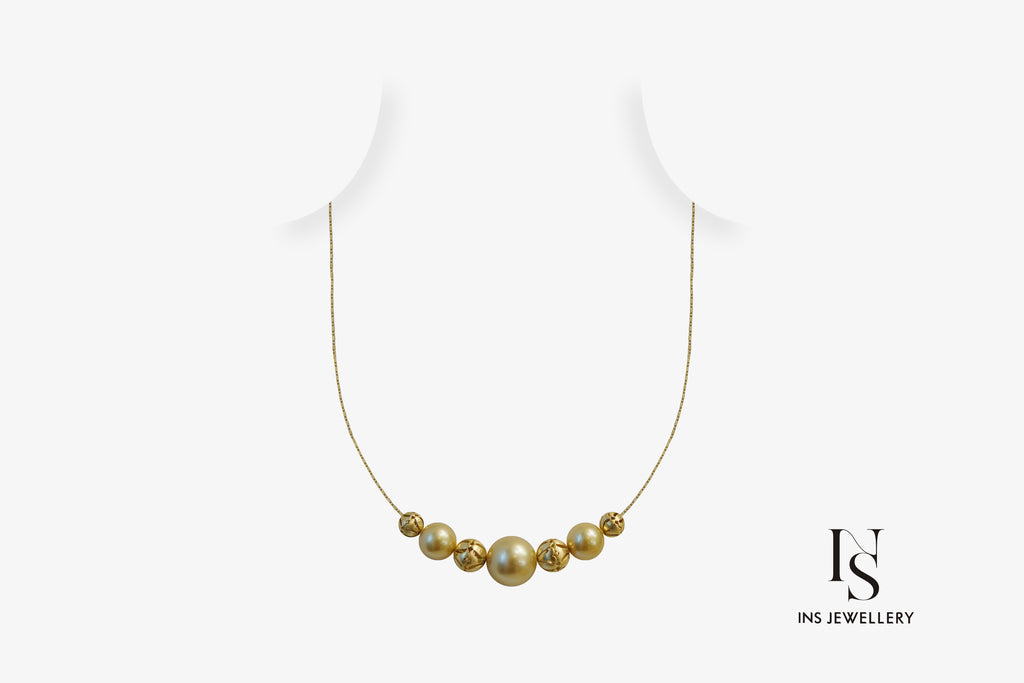 Golden Pearl Collar