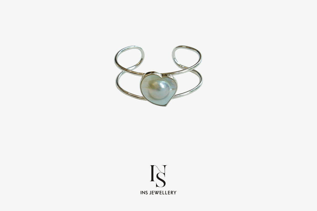 Mabé Pearl Bangle