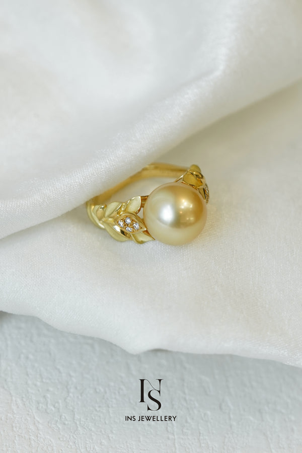 23 Golden Pearl Ring