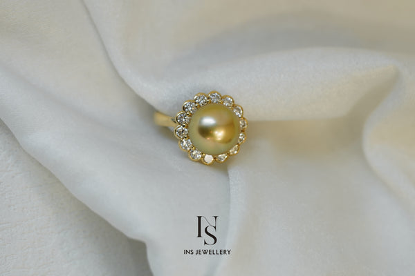 30 Golden Pearl Ring