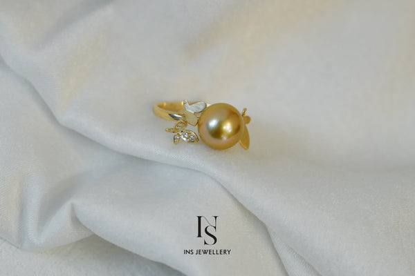 37 Golden Pearl Ring