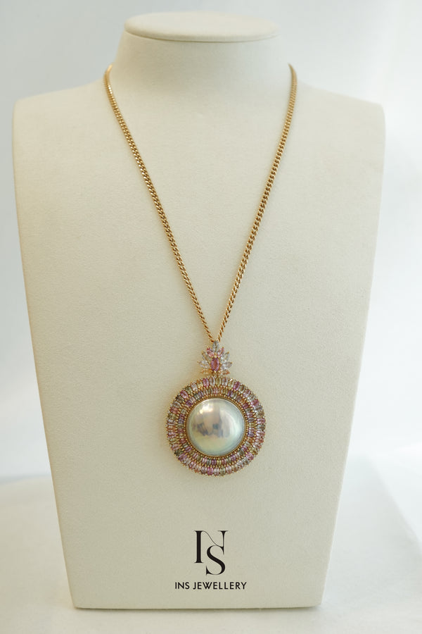 44 Mabe Pearl Necklace with Sapphire